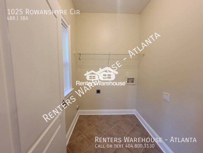 Building Photo - 1025 Rowanshyre Cir