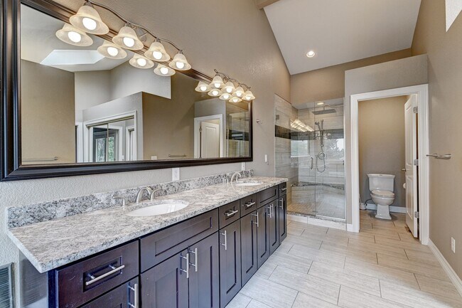 Building Photo - 3369 S Tulare Ct