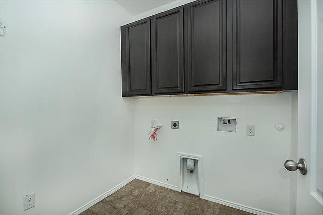 Building Photo - 917 Swan Ridge Dr
