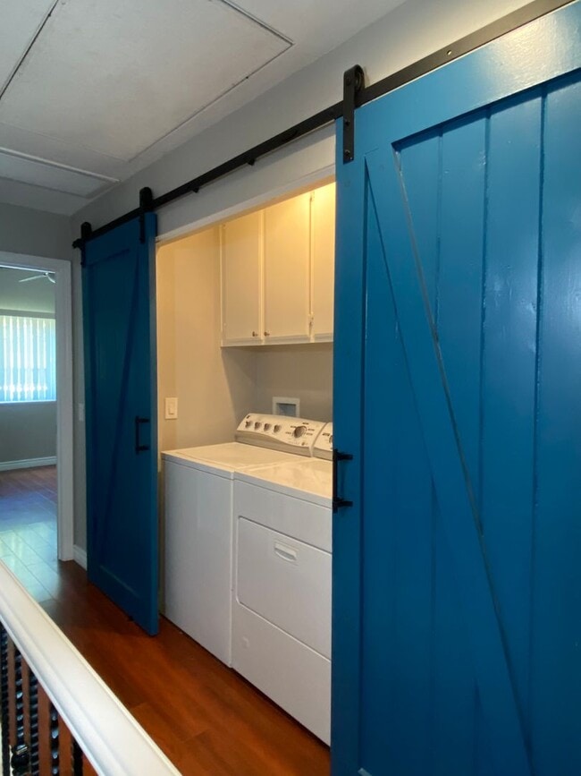 Building Photo - Condo available in beautiful Laguna Niguel!