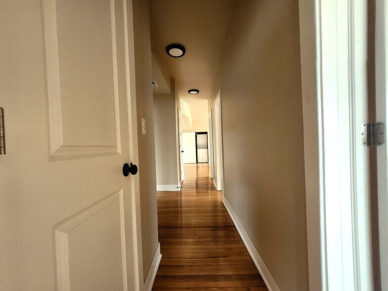 Building Photo - 1359 S Kildare Ave