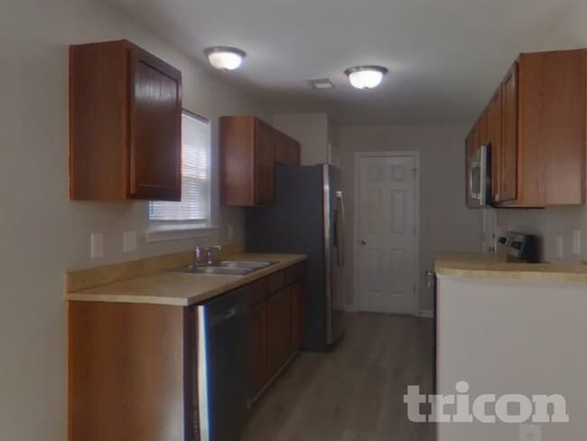 Building Photo - 258 Drooping Leaf Ln