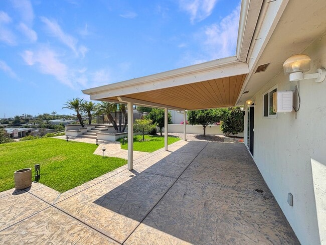 Building Photo - Gorgeous 3BD/2BA House in Pacific Beach W/...