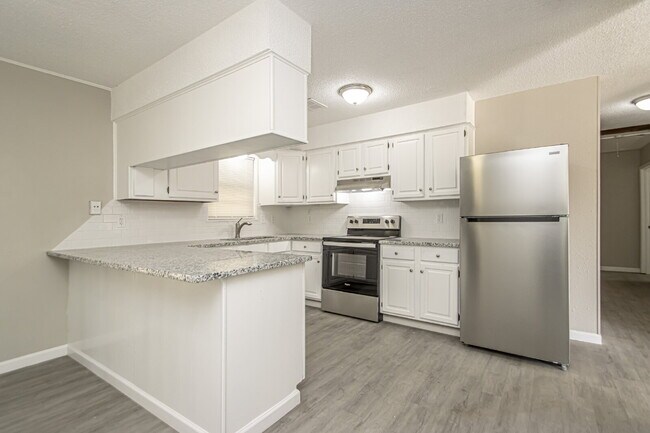 Building Photo - Charming 3-Bedroom Home on a Spacious Lot in Benton, AR – Perfect for Comfortable Living!