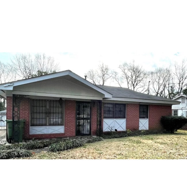 Primary Photo - 3066 Tyler Rd