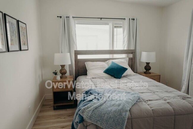 Building Photo - 3007 W 33rd Ave