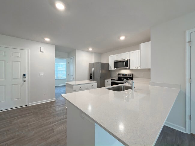 Building Photo - 8534 Beckett Chase Wy