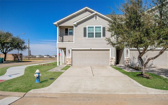 Building Photo - 15814 Whiteglade Ln