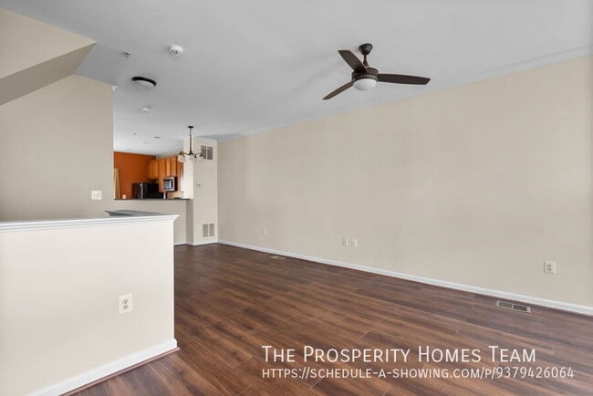 Building Photo - 5569 Lanier Ave