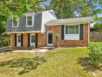 Building Photo - Large Home in Four Seasons Area, Hardwoods, Dining Room, Screed Porch, Fenced!