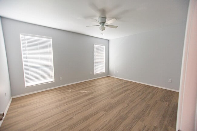 Building Photo - 8623 10th St