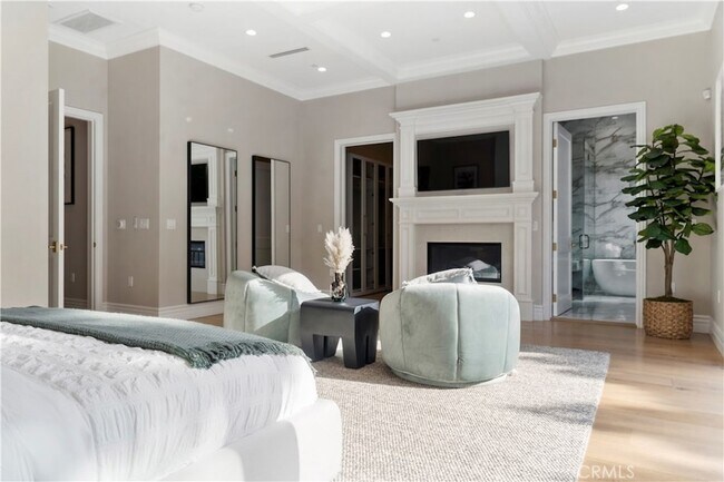 Building Photo - 4635 Brewster Dr