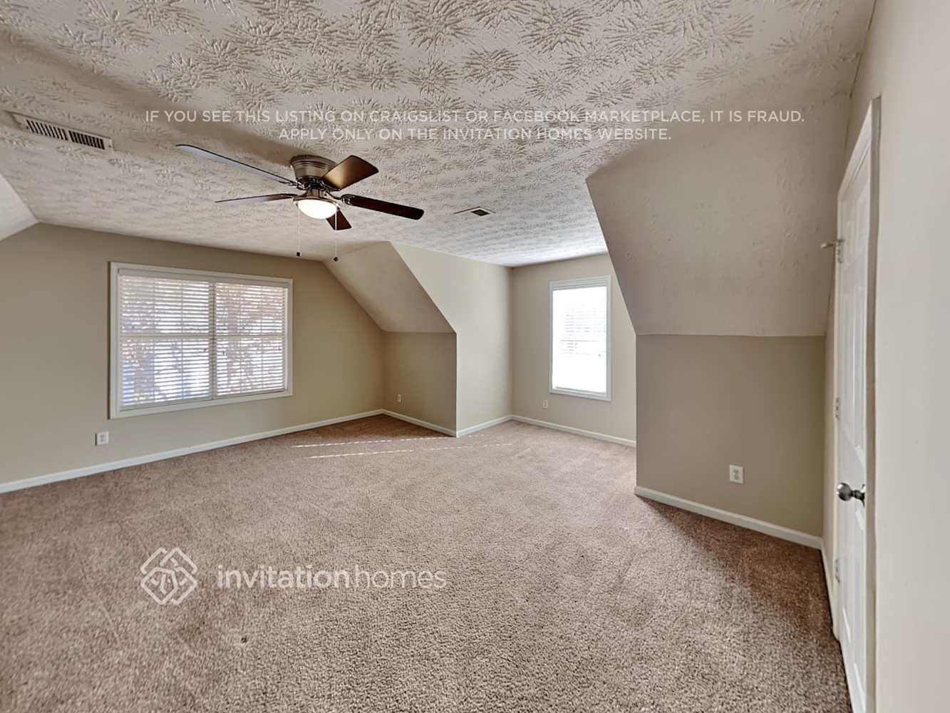 Building Photo - 6544 Huntington Ct