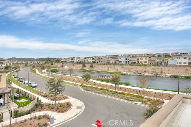 Building Photo - 15 Crown Point Dr
