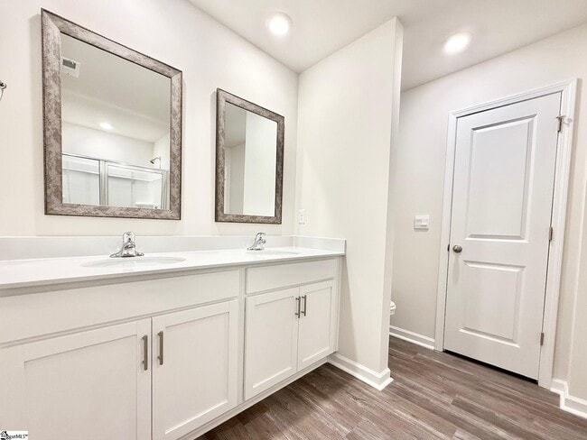 Building Photo - 792 Embark Cir