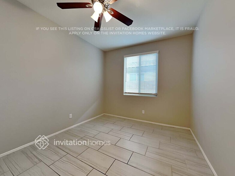 Building Photo - 19683 W Campbell Ave