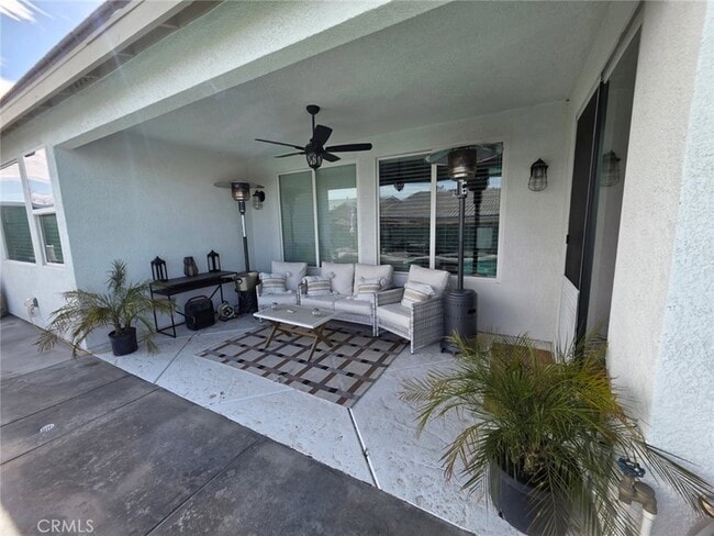 Building Photo - 15895 Green Acres Ct