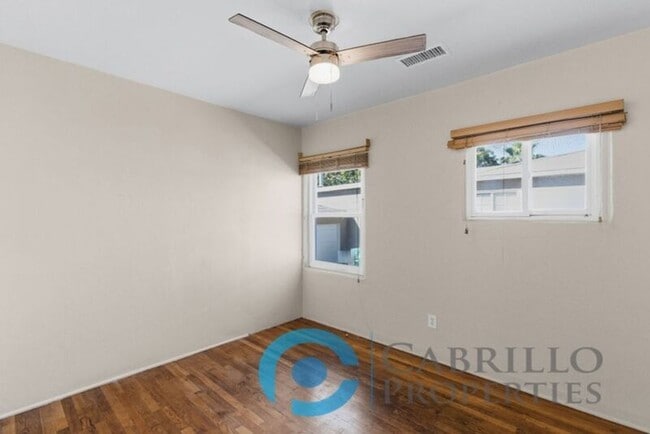 Building Photo - 5425 Adams Ave