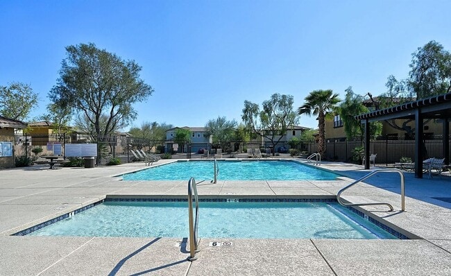 Building Photo - BEAUTIFUL 3 BEDROOM PLUS HUGE LOFT  for RENT