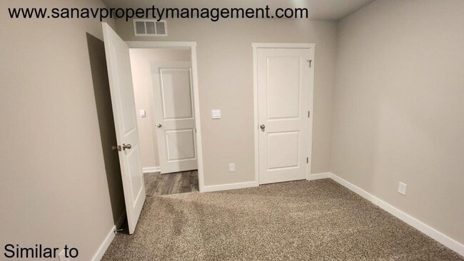 Building Photo - Unbeatable Location, RANCH HOME WITH 3 SPA...