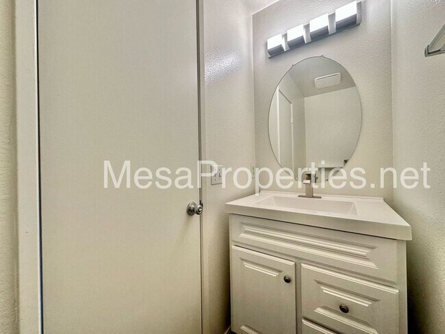 Building Photo - 14747 Carter Rd