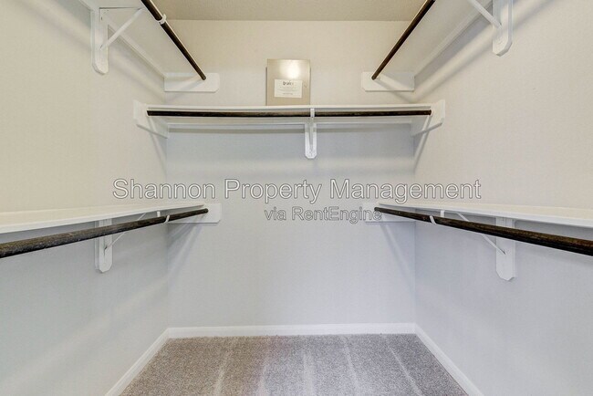 Building Photo - 239 Murrieta Ln