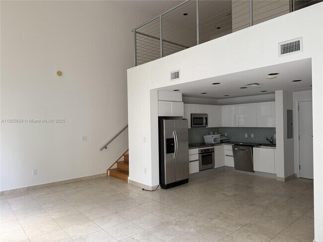 Primary Photo - 1060 Brickell Ave