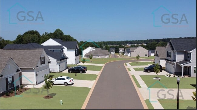 Building Photo - 3 Bedroom 2 Bath Lyman, SC 29365 Available...