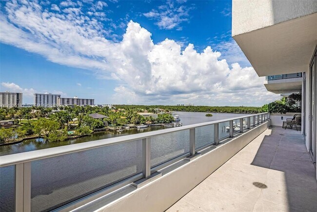Building Photo - 330 Sunny Isles Blvd