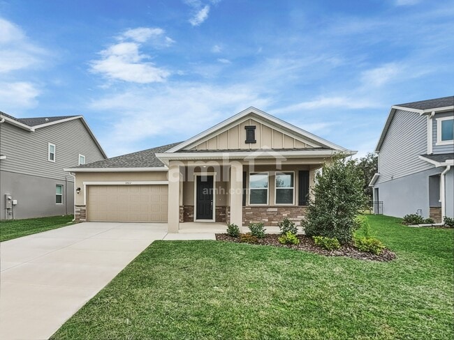 Building Photo - 16422 Cheyanne Ct