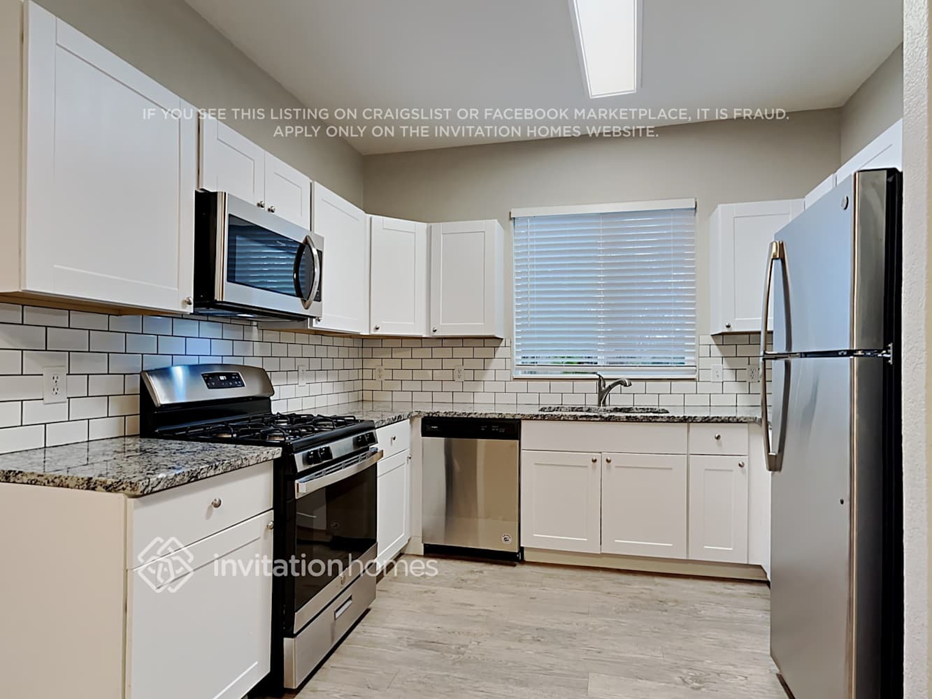 Building Photo - 3140 Seaside View