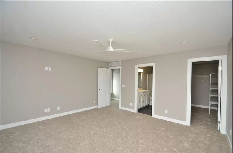 Building Photo - 660 SE Greyson Ln