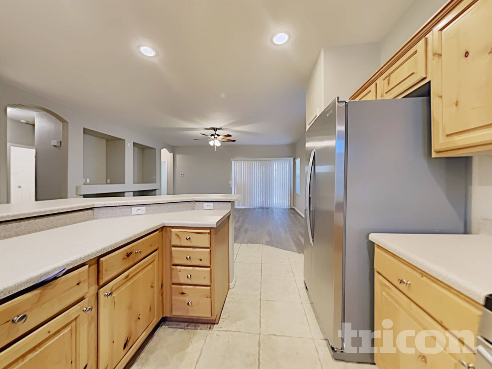 Building Photo - 117 S 125th Ave