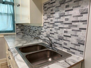 Kitchen - 800 S 5th St