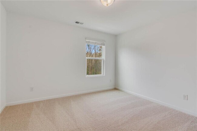 Building Photo - 5820 Flint Ln