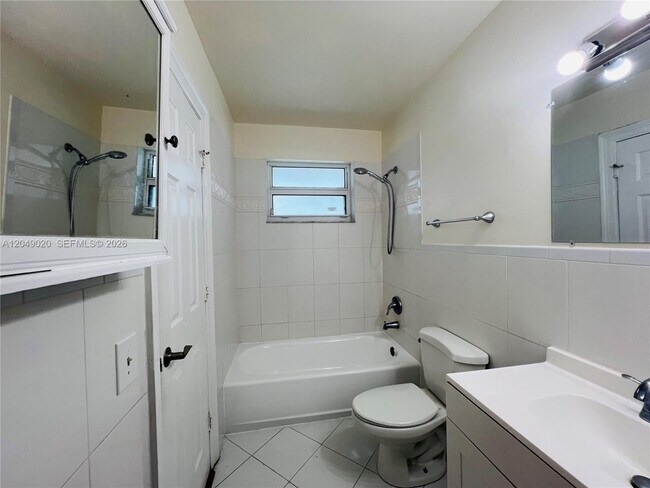 Building Photo - 2050 NW 89th Ave