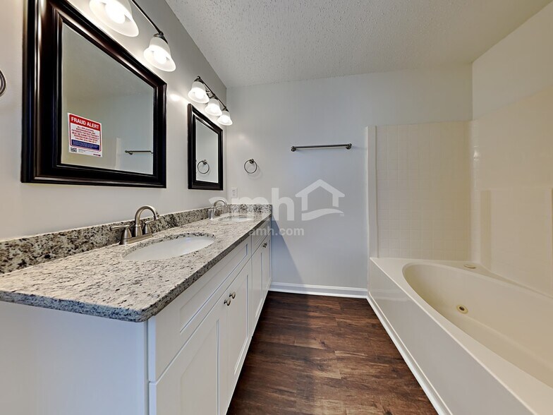 Building Photo - 8793 Adaline St