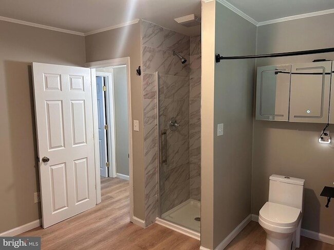 Building Photo - 145 Wilson St