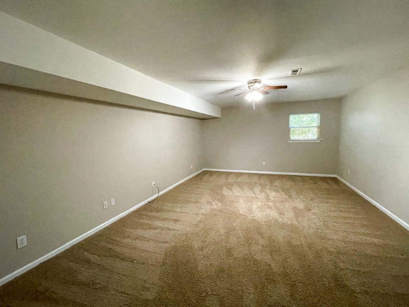 Building Photo - 107 Barrington Ct