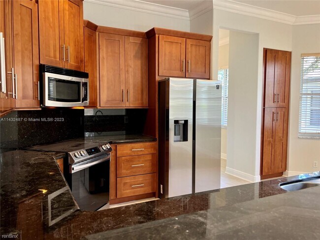 Building Photo - 4 br, 3 bath House - 571 Stonemont Dr