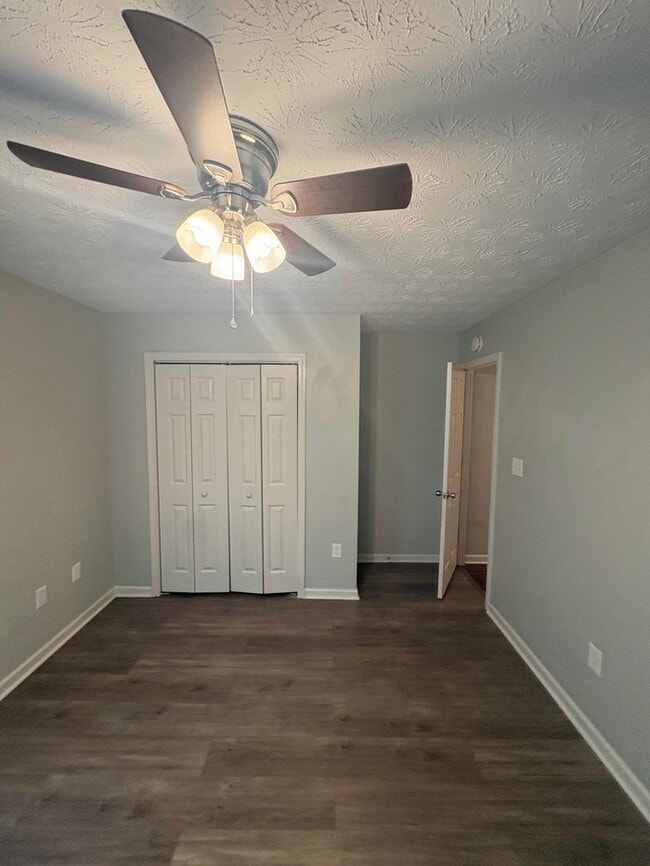 Building Photo - 508 Bridgeport Pl