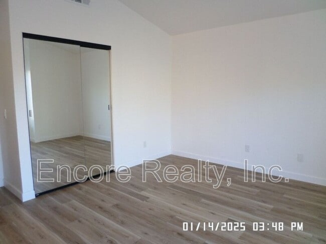 Building Photo - 2149 Bluewater Ln