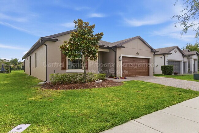Building Photo - 2772 Mead Ave