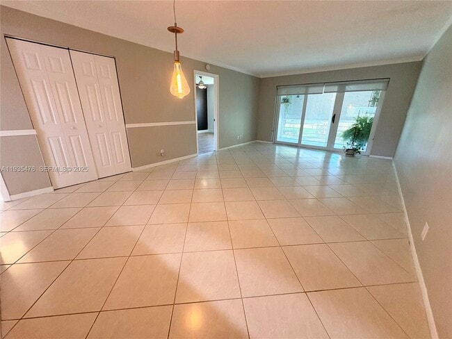 Building Photo - 8826 W McNab Rd