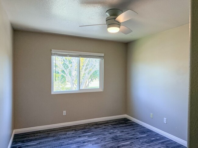 Building Photo - 818 Navigator Way