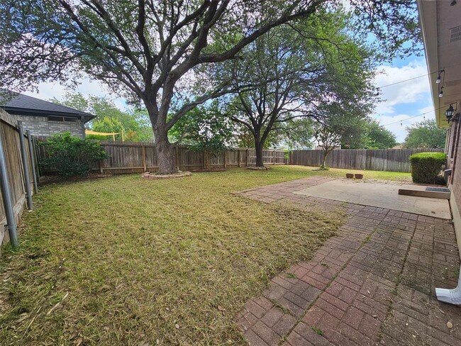Building Photo - 8102 Lerwick Ln