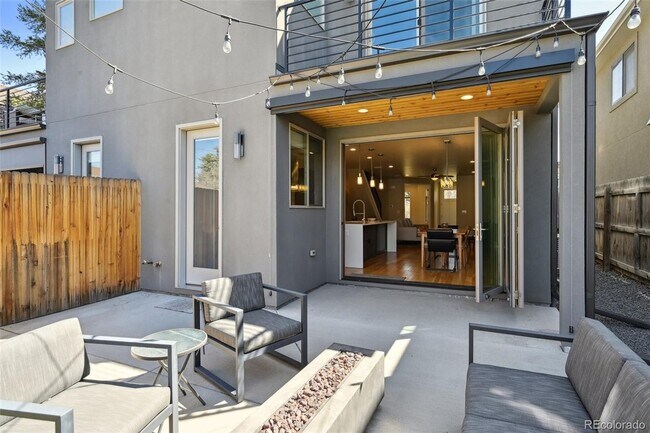 Building Photo - Rare University/Observatory Park 4 Plus Bed, 4.5 Bath Home