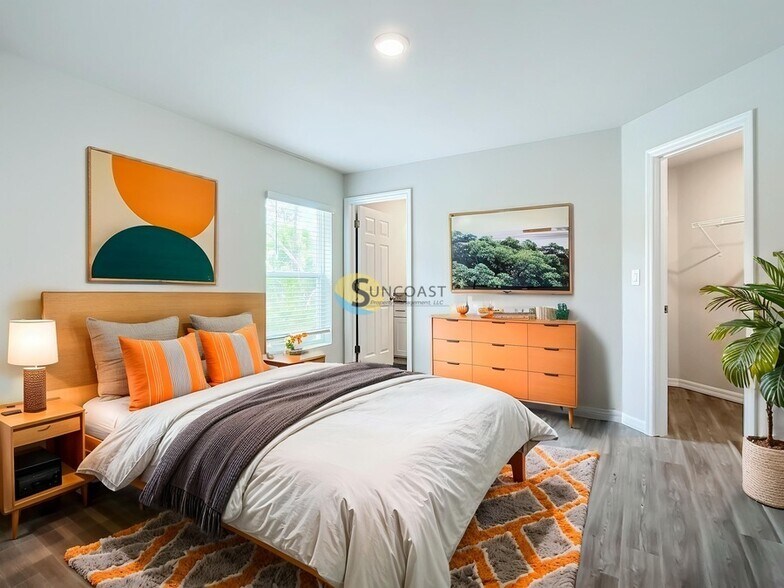 Building Photo - 6357 Spinnaker Blvd