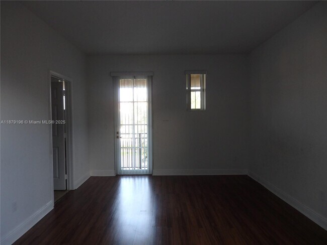 Building Photo - 1312 SW 147th Ave