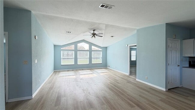 Building Photo - 1831 Winchester Ct